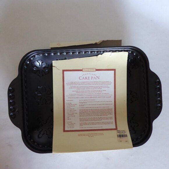 NEW NORDIC WARE WILLAM SONOMA HOLIDAY WINTER SNOWFLAKE CAKE BAKEWARE PAN - Picture 4 of 8